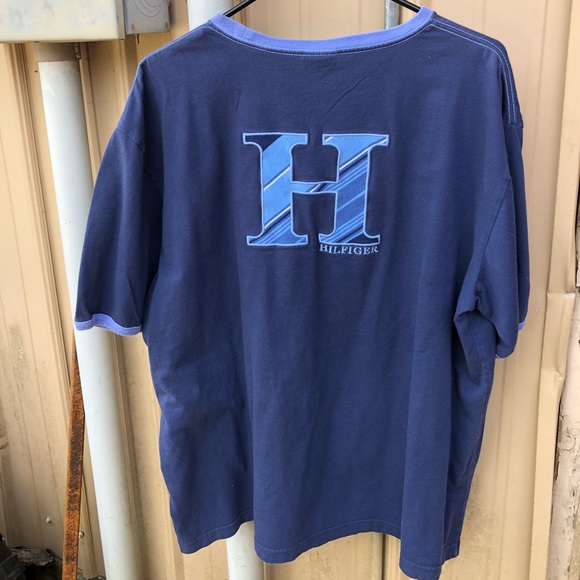 Vintage 90s Tommy Hilfiger Tee - Picture 4 of 5